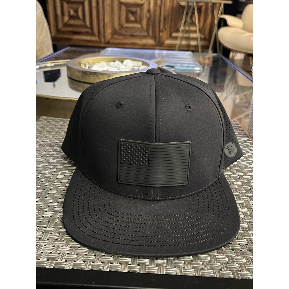 BRANDED BILLS ALL BLACK WITH FLAG snapback Fourth of July (A) c